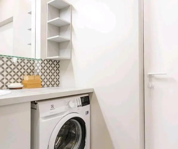 Happy Vip, Self Check-in-24x7, A-c, Parking-in-the-underground-garage