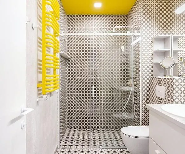 Happy Vip, Self Check-in-24x7, A-c, Parking-in-the-underground-garage شقة